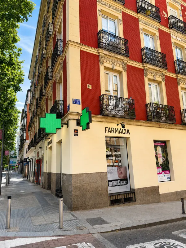 Fachada Farmacia Carranza n9